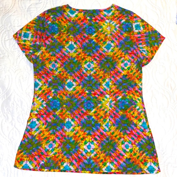 SCRUBS XS Crayola Scrub Top - Picture 2 of 6